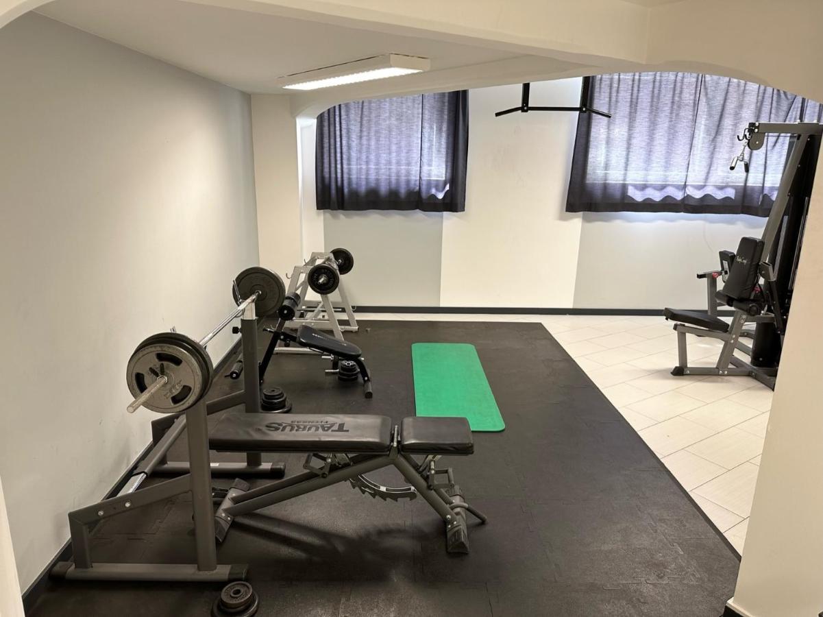 Meos 1 -Zentrum-Balkon-Parkplatz-Gym-Uniklinik Leipzig Bagian luar foto